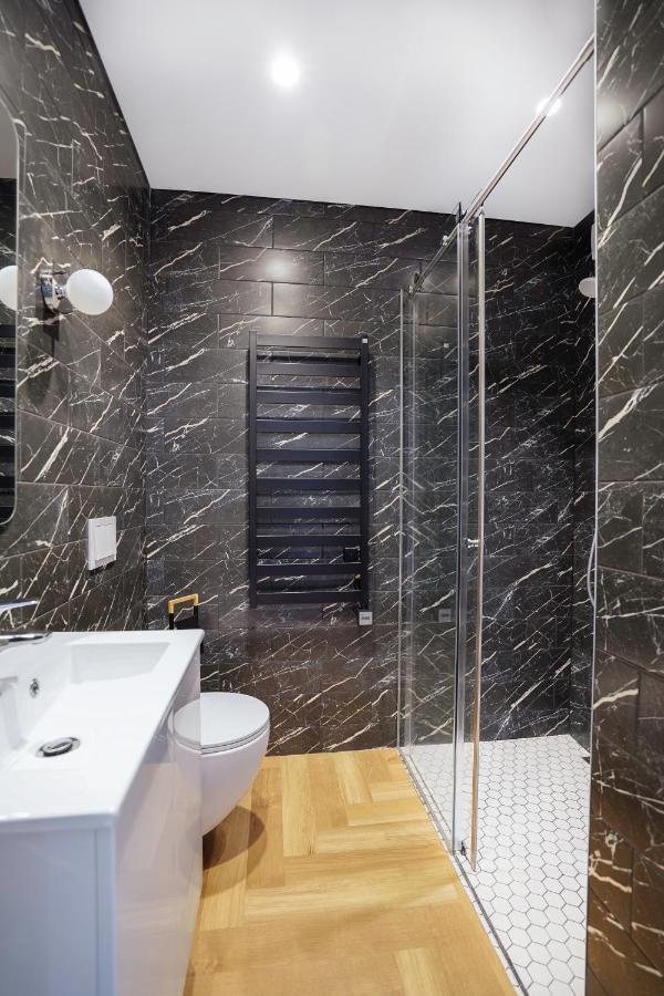 Exclusive Oldnew Apartments In City Center Panevėžys Εξωτερικό φωτογραφία